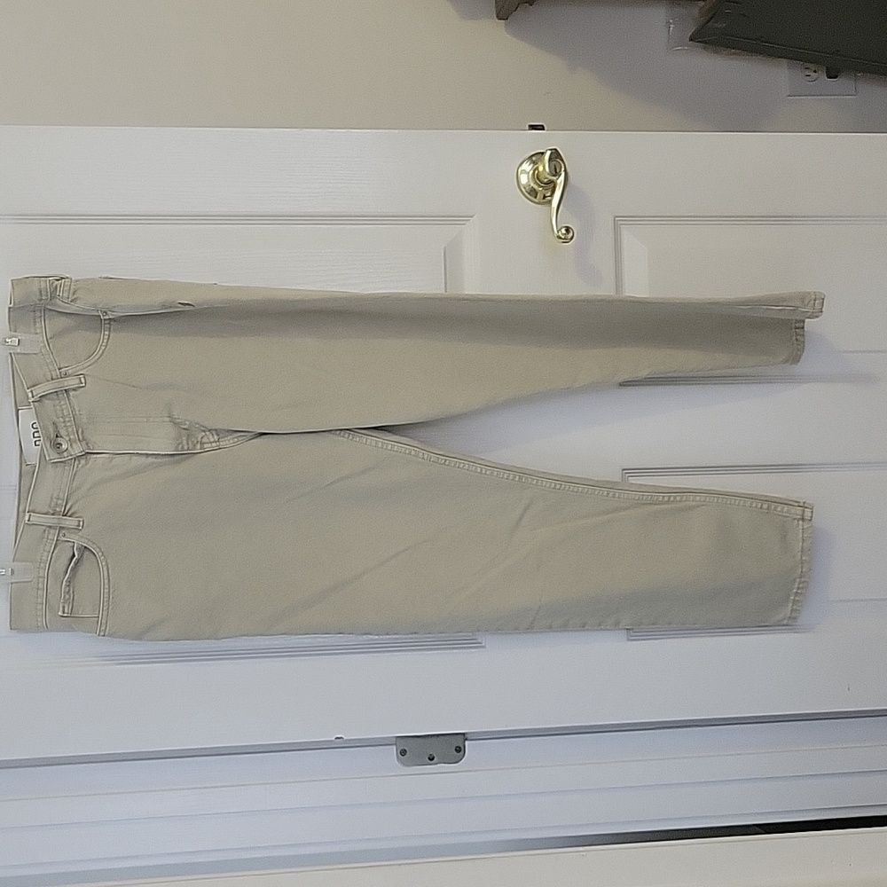 Kaki jeans